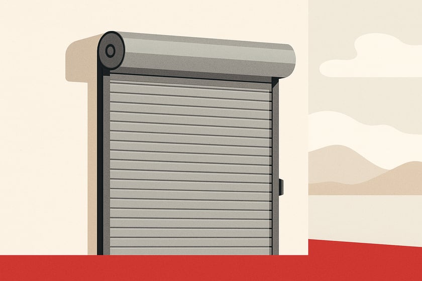 Illustration of a closed sectional garage door and its hardware, for the article The best ways to fix a stubborn warehouse roll up door in a Las Vegas home, ranked.